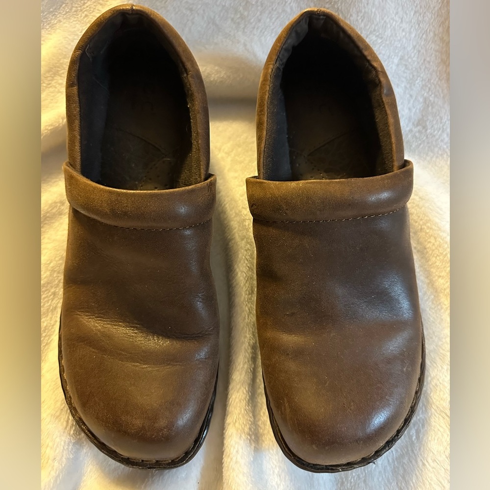 GUC BOC shoes. Size 10/42 Women’s.